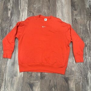 NWOT Nike women’s Orange Crewneck Sweatshirt